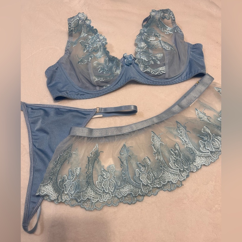 Shien lingerie